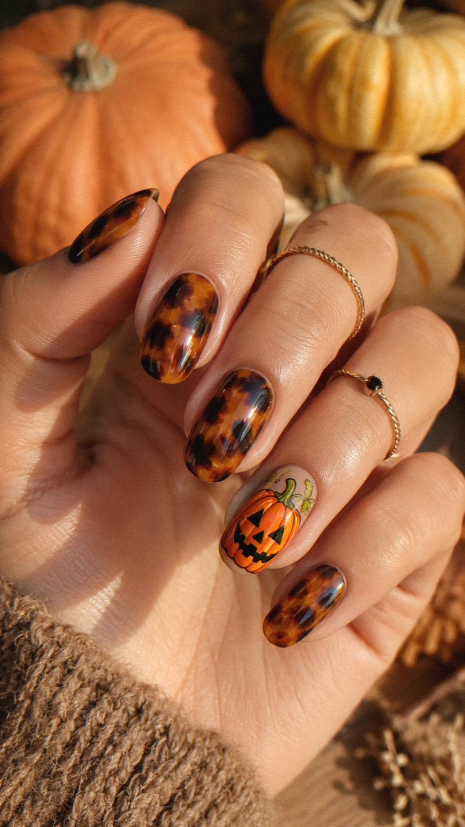 glam pumpkin tortoise halloween nails